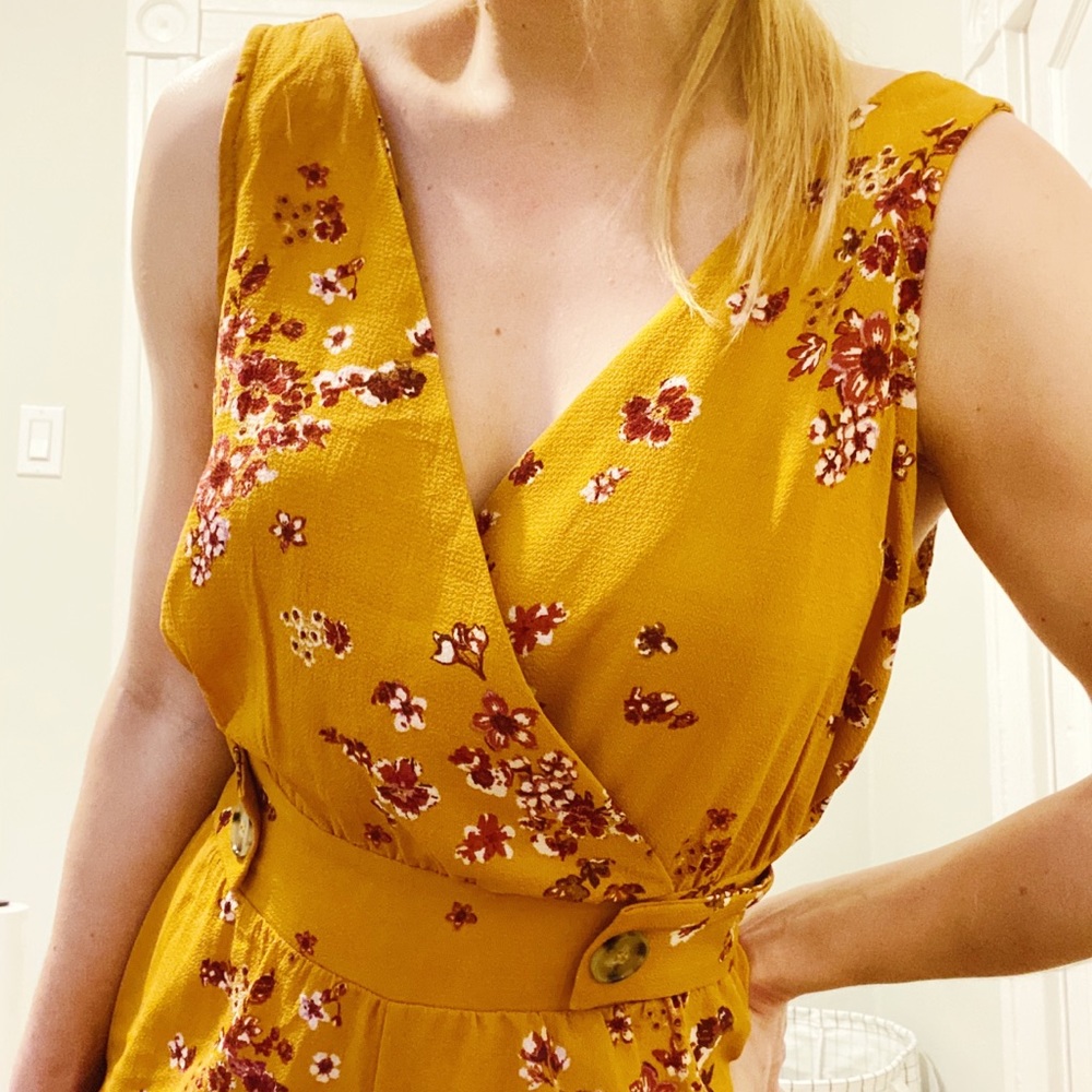 NWOT Target Yellow Floral Jumpsuit Wide Leg Small